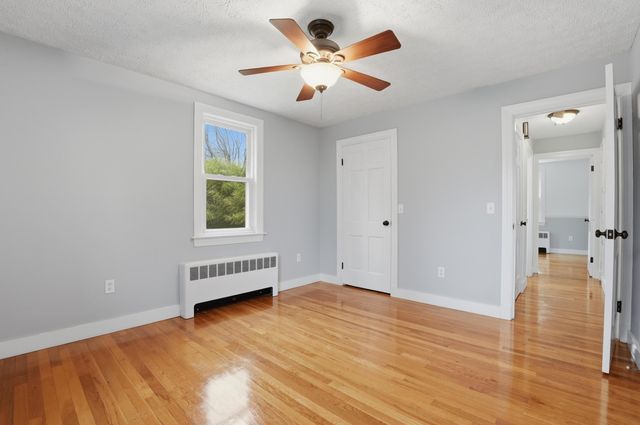 590 Sandwich Road, Teaticket, MA 02536