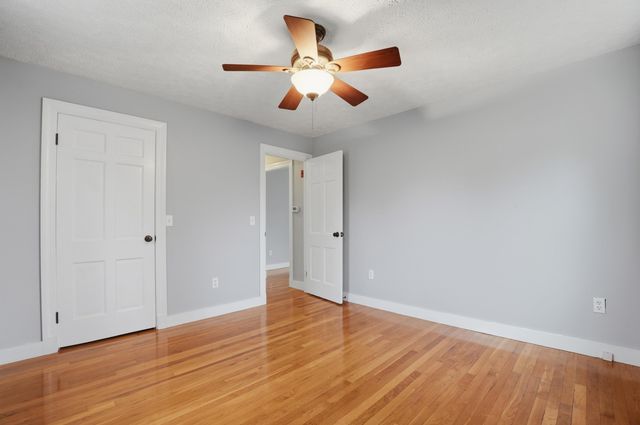 590 Sandwich Road, Teaticket, MA 02536