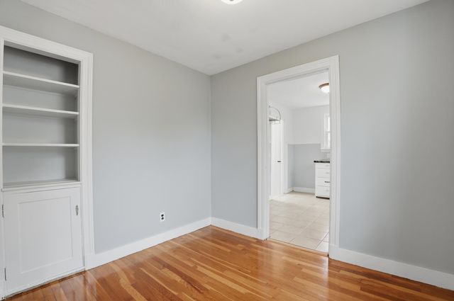 590 Sandwich Road, Teaticket, MA 02536