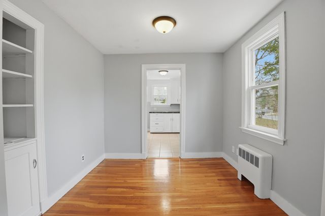 590 Sandwich Road, Teaticket, MA 02536