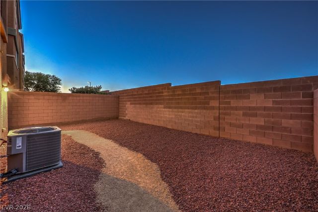 3948 Total Eclipse Street, Las Vegas, NV 89129