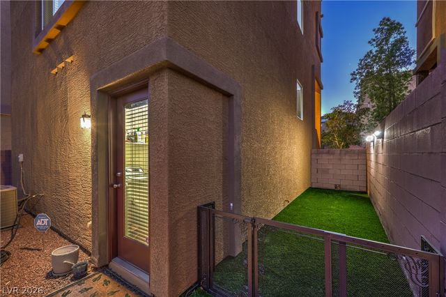 3948 Total Eclipse Street, Las Vegas, NV 89129