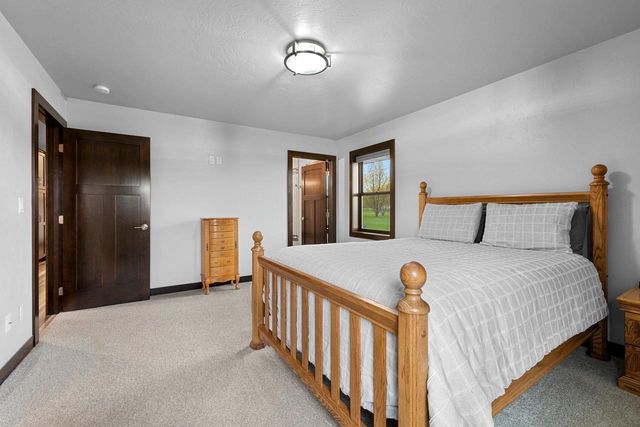 3154 GREEN MEADOW DRIVE, De Pere, WI 54115