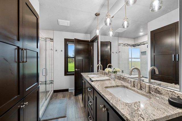 3154 GREEN MEADOW DRIVE, De Pere, WI 54115