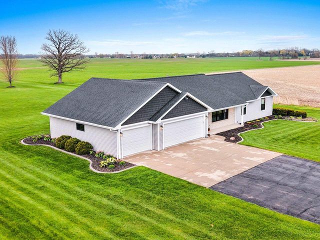 3154 GREEN MEADOW DRIVE, De Pere, WI 54115
