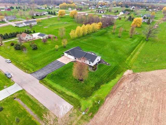 3154 GREEN MEADOW DRIVE, De Pere, WI 54115