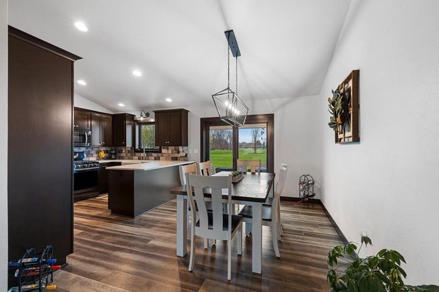 3154 GREEN MEADOW DRIVE, De Pere, WI 54115