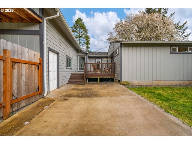 10214 Nw 11TH Ave, Vancouver, WA 98685