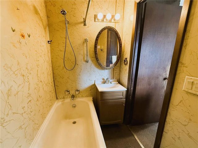 823 German Street, Hawkins, WI 54530