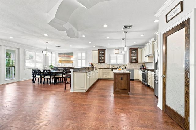 116 FOREST HILLS DRIVE, Redington Shores, FL 33708