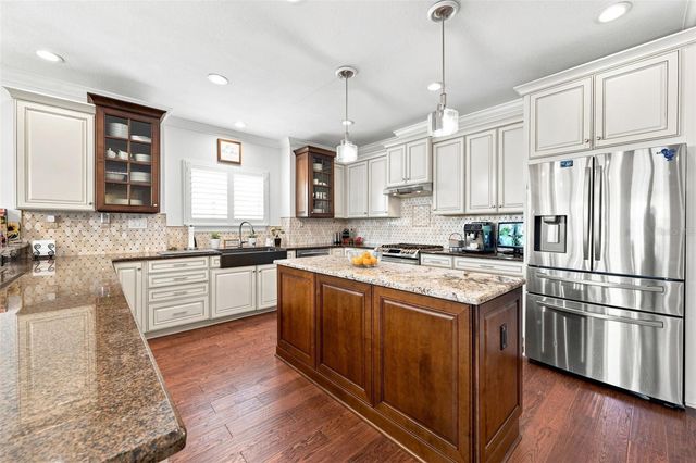 116 FOREST HILLS DRIVE, Redington Shores, FL 33708
