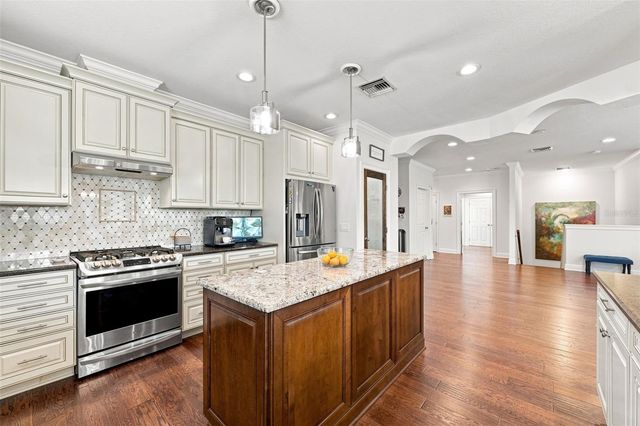 116 FOREST HILLS DRIVE, Redington Shores, FL 33708