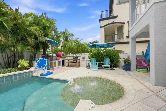 116 FOREST HILLS DRIVE, Redington Shores, FL 33708