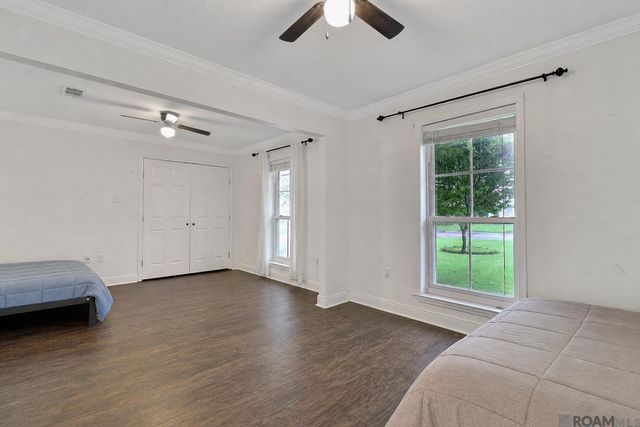 26137 Vincent Dr, Denham Springs, LA 70726