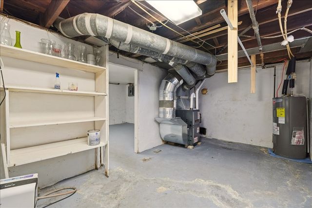 34 W Raleigh Avenue, Mansfield, OH 44907