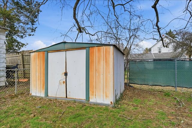 34 W Raleigh Avenue, Mansfield, OH 44907