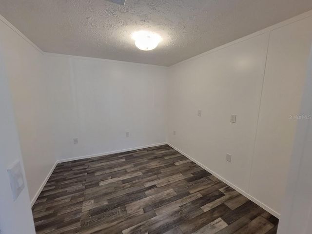 5700 HOLIDAY PARK BOULEVARD, North Port, FL 34287