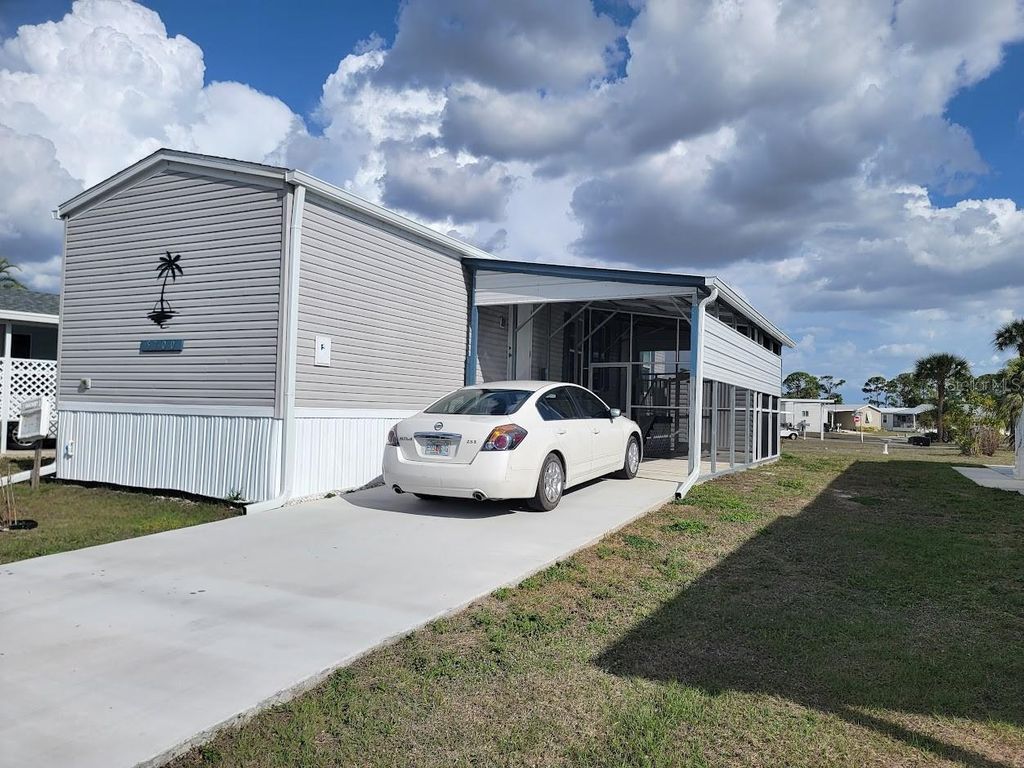5700 HOLIDAY PARK BOULEVARD, North Port, FL 34287