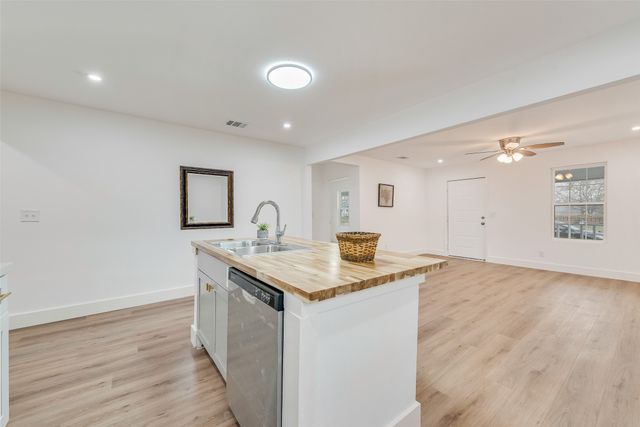 3823 Frank Street, Dallas, TX 75210