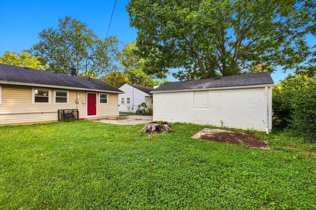 1074 S Hampton Road, Columbus, OH 43227
