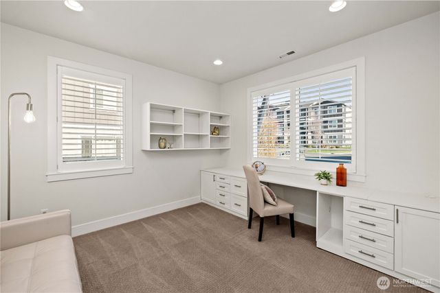 22867 SE Cherry Street, Black Diamond, WA 98010