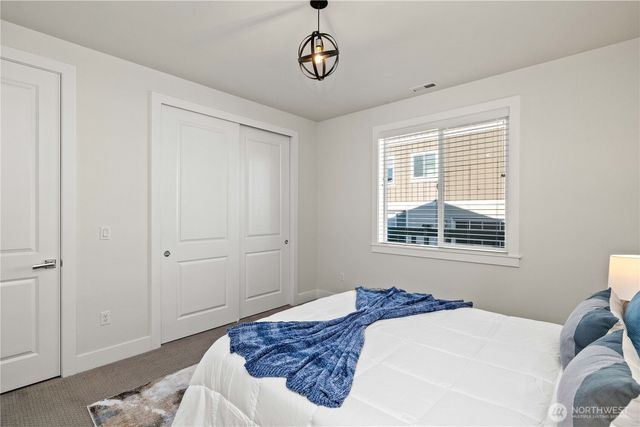 22867 SE Cherry Street, Black Diamond, WA 98010