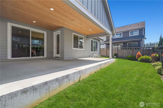 22867 SE Cherry Street, Black Diamond, WA 98010