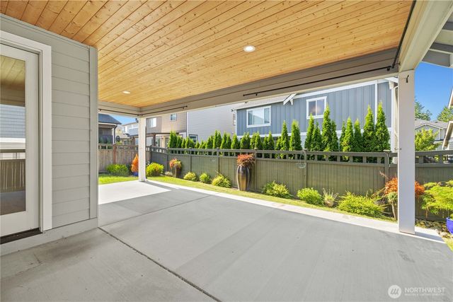 22867 SE Cherry Street, Black Diamond, WA 98010