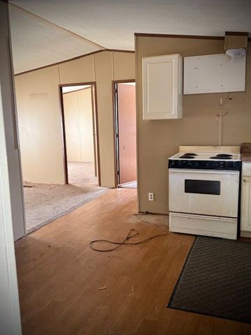 224 Chapman Ln, Columbia, TN 38401