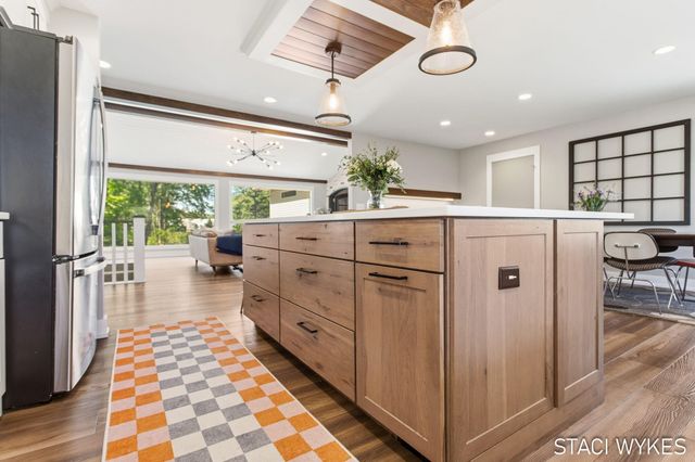 2550 Ranchland Drive SW, Byron Center, MI 49315