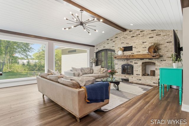 2550 Ranchland Drive SW, Byron Center, MI 49315