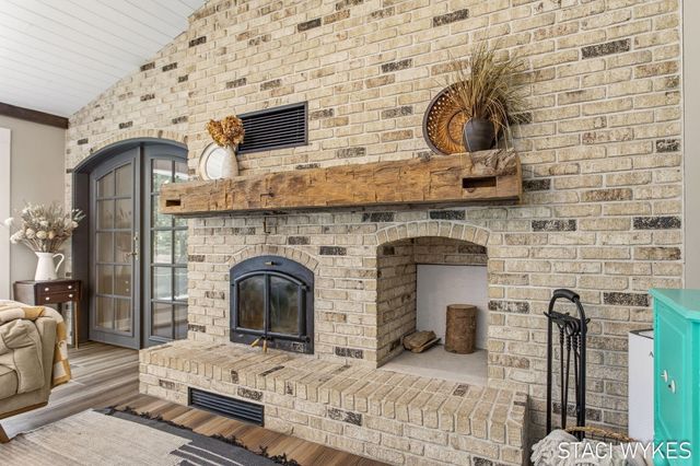 2550 Ranchland Drive SW, Byron Center, MI 49315