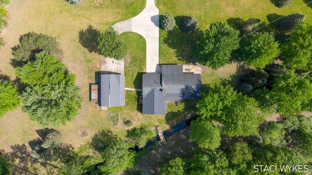 2550 Ranchland Drive SW, Byron Center, MI 49315