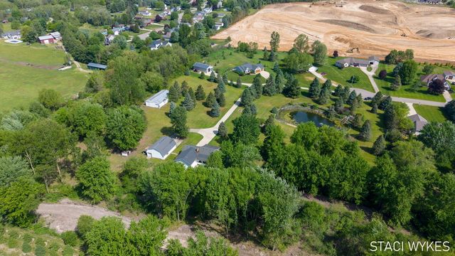 2550 Ranchland Drive SW, Byron Center, MI 49315