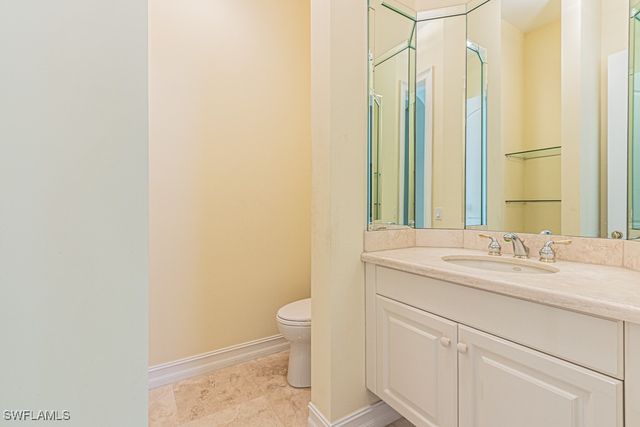 1676 Persimmon DR, Naples, FL 34109