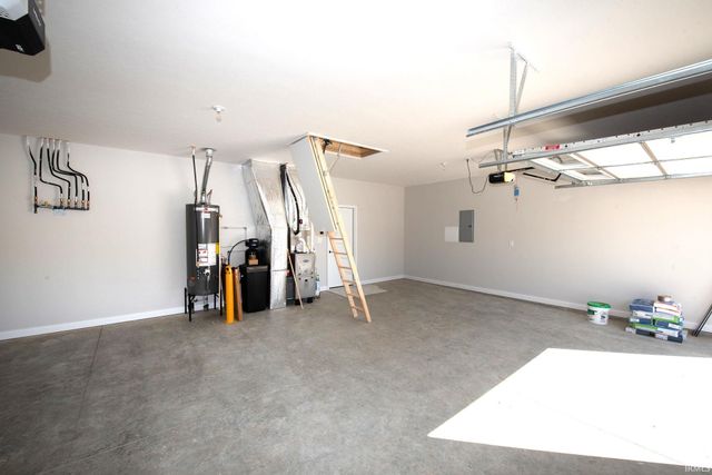 808 Ravenstone Drive, Lafayette, IN 47909