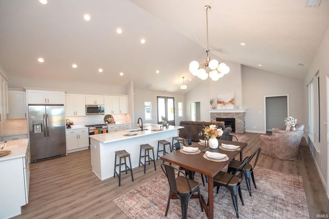 808 Ravenstone Drive, Lafayette, IN 47909