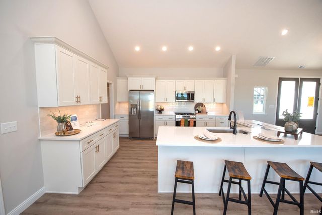 808 Ravenstone Drive, Lafayette, IN 47909