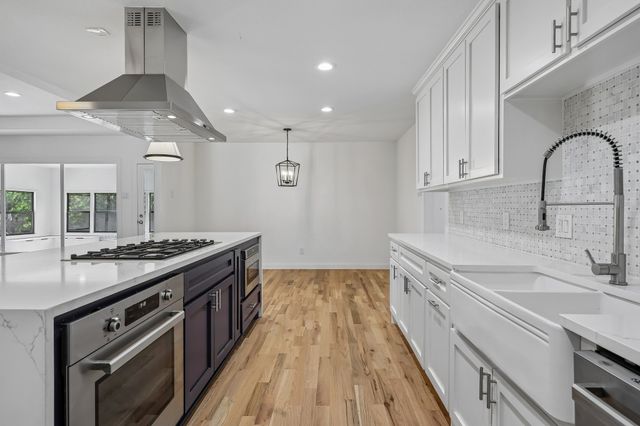 4326 Mendenhall Drive, Dallas, TX 75244
