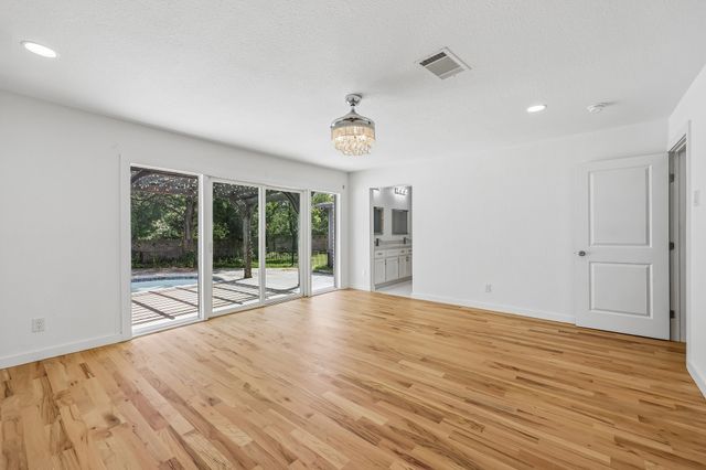 4326 Mendenhall Drive, Dallas, TX 75244