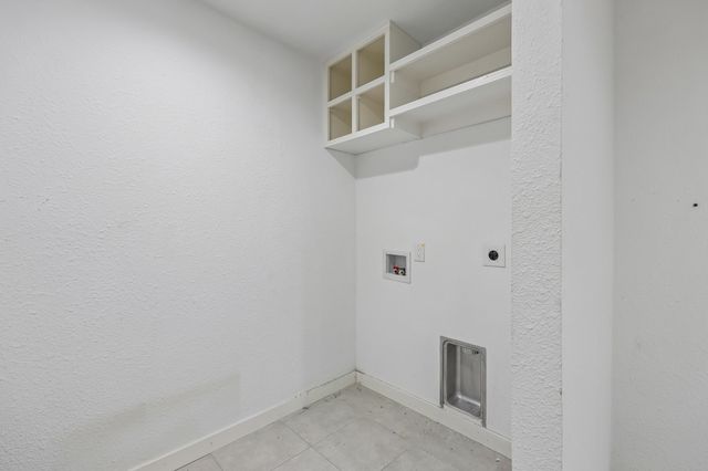 4326 Mendenhall Drive, Dallas, TX 75244