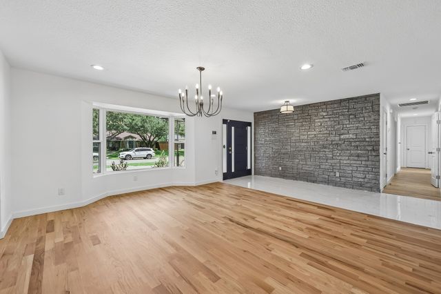 4326 Mendenhall Drive, Dallas, TX 75244