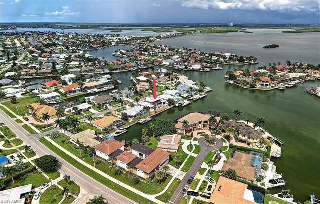573 Goldcoast CT, Marco Island, FL 34145