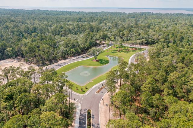 83 Millstone Drive, Point Washington, FL 32459