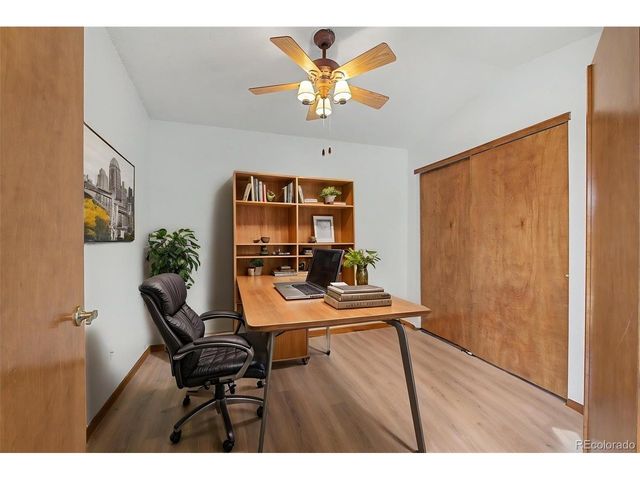 18624 E Saratoga Pl, Aurora, CO 80015