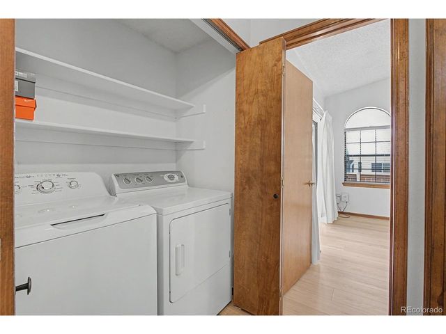 18624 E Saratoga Pl, Aurora, CO 80015