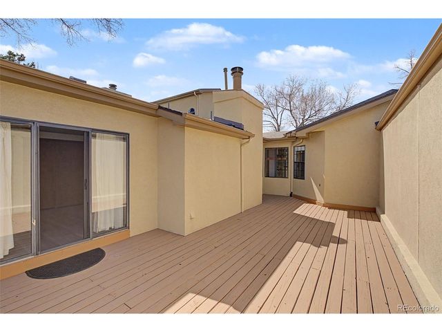 18624 E Saratoga Pl, Aurora, CO 80015