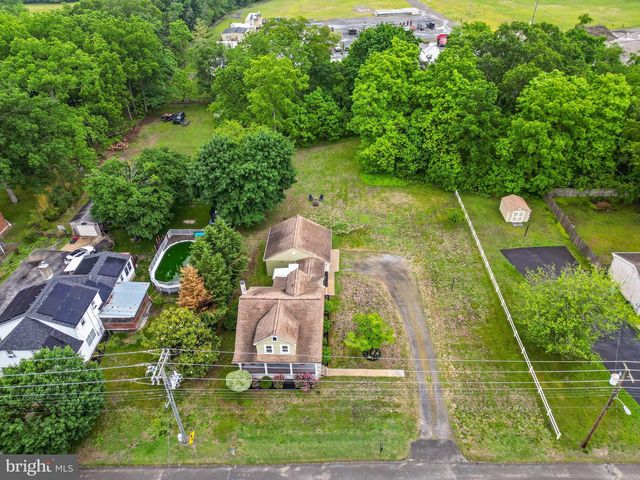 396 TANSBORO, Berlin, NJ 08009