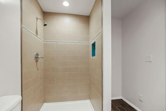 2133 NE Chipman Road, Lee's Summit, MO 64086