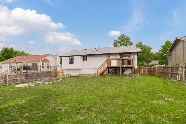 2133 NE Chipman Road, Lee's Summit, MO 64086